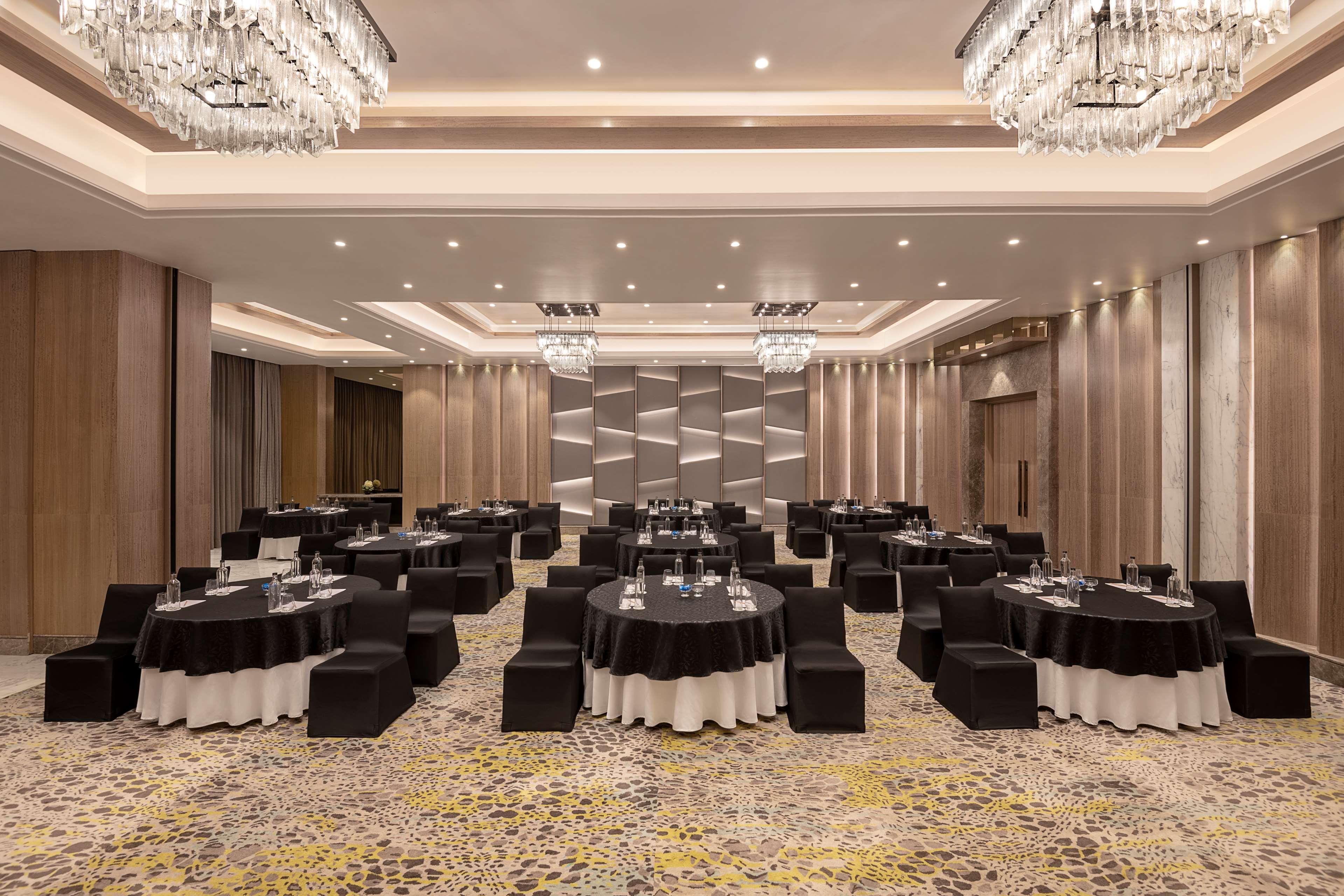 Radisson Andheri Midc Mumbai (Bombay)