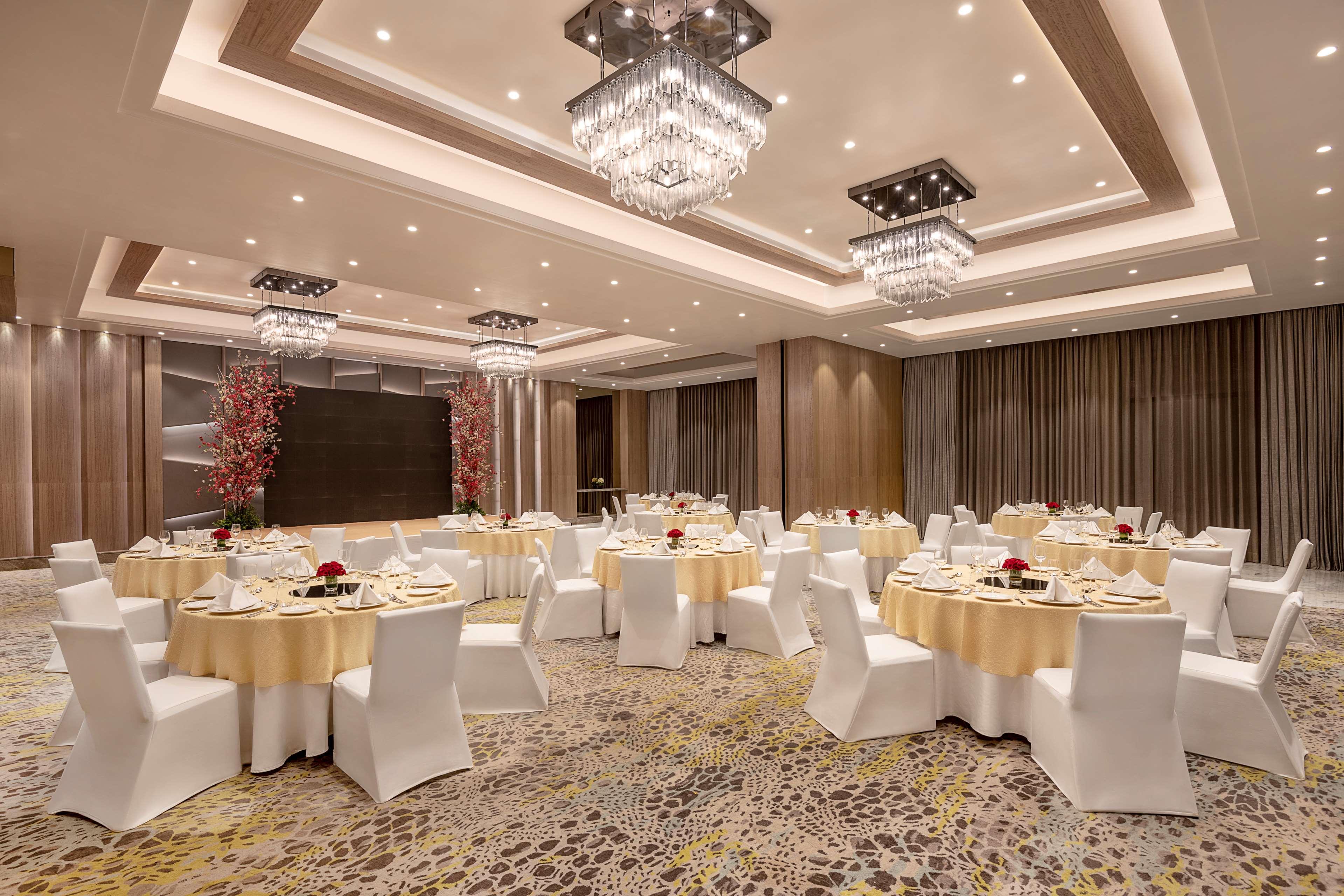 Radisson Andheri Midc 5* Mumbai (Bombay)