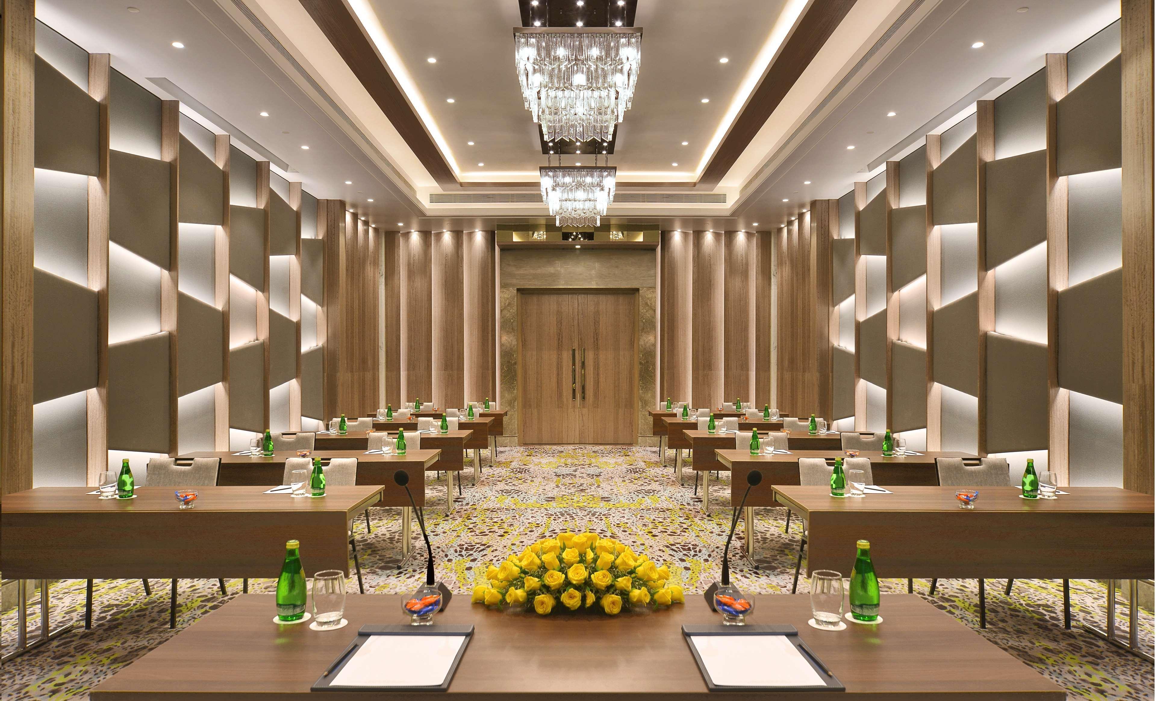 Hotel Radisson Andheri Midc Mumbai (Bombay)