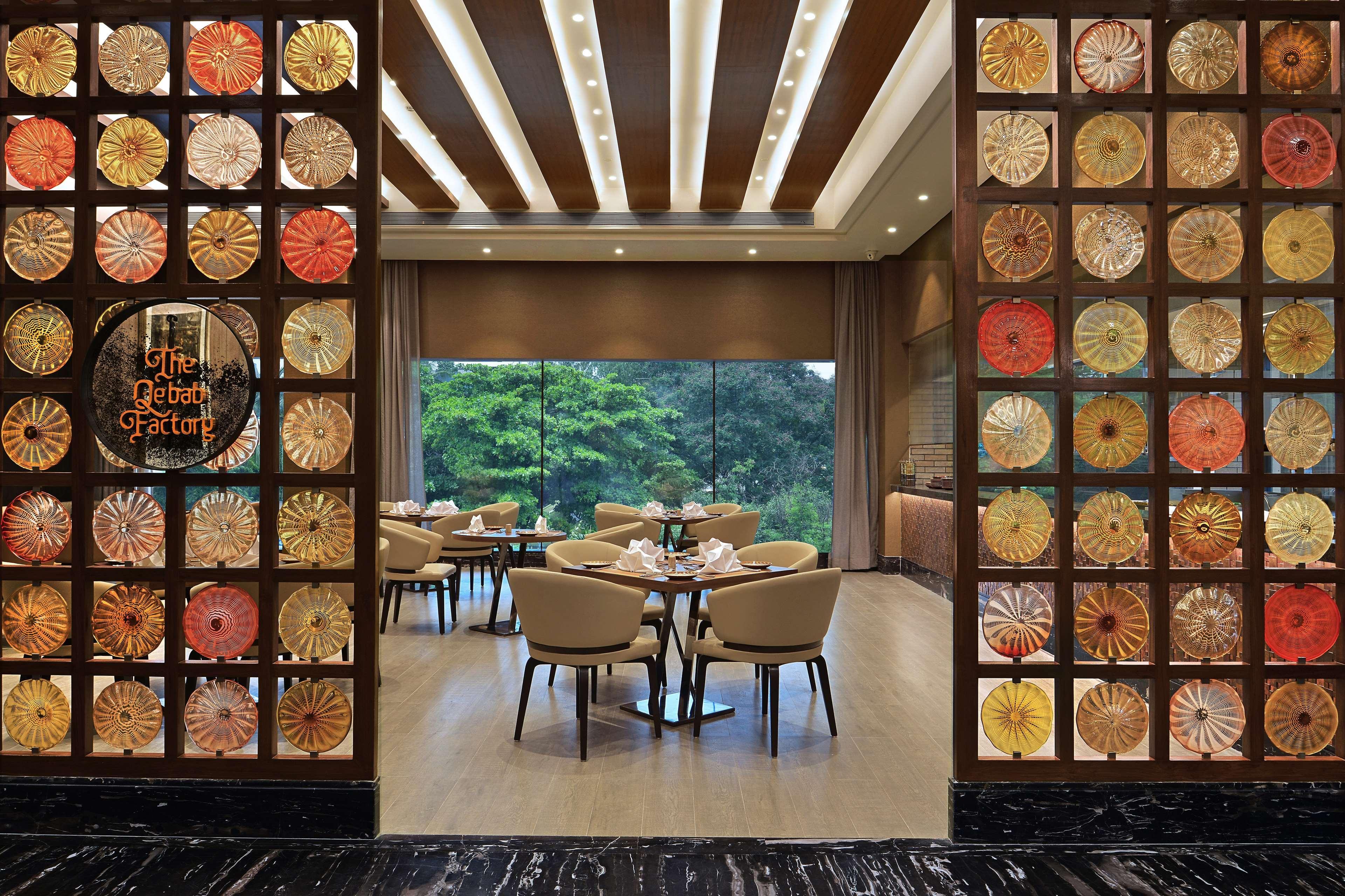 Radisson Andheri Midc 5*